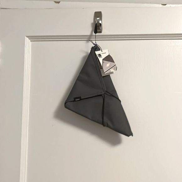 Umbra Bags Nwt Umbra Tangram Organizer In Charcoal Poshmark